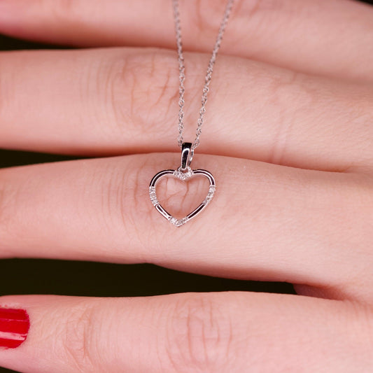 Diamantanheng med 14k gullkjede 0,03ct tw/si i hvitt gull