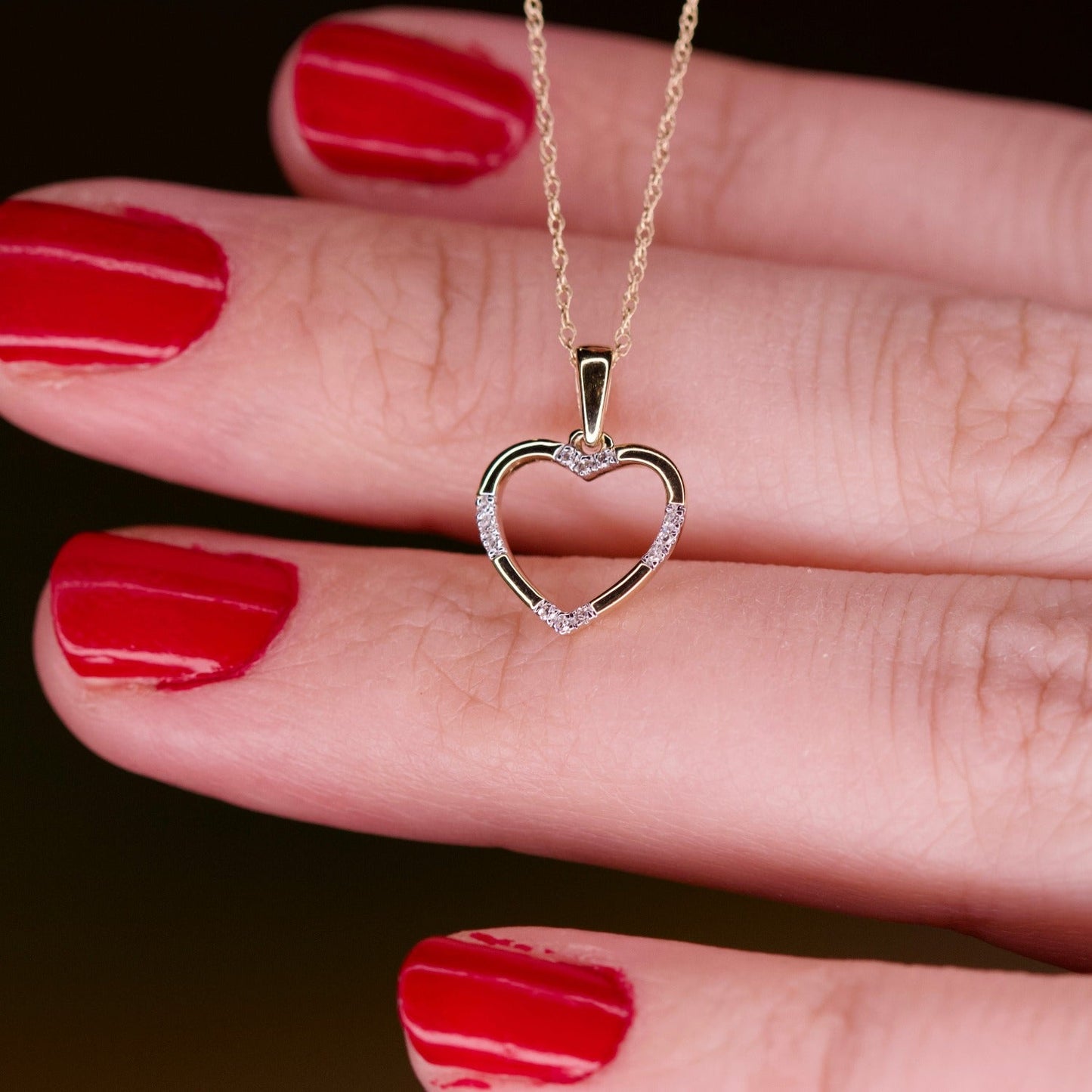 Diamantanheng med 14k gullkjede 0,03ct tw/si i gult gull