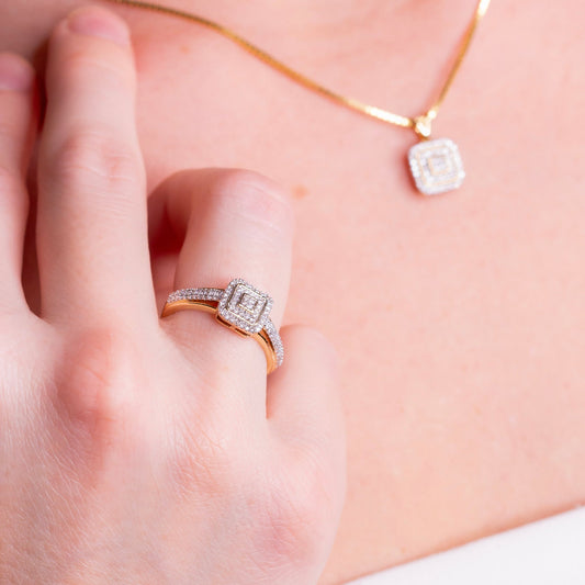 Diamantring i Hvitt/Gult Gull (585) med 0.22ct TW/SI Diamanter