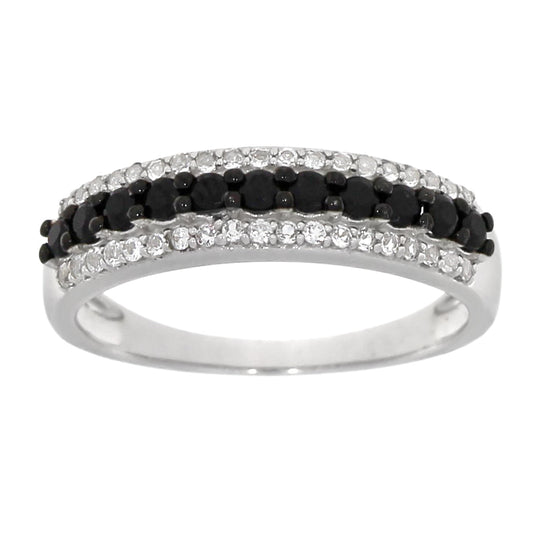 Ring i Hvitt Gull, 0.25ct Hvit Topas og 0.50ct Svarte Diamanter