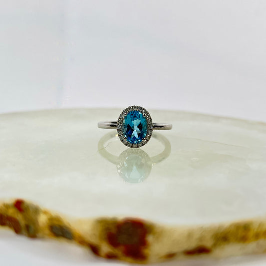 Diamantring med Topas 0.30ct tw/si
