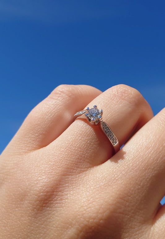 Diamantring i hvitt gull, 0.45CT TWSI