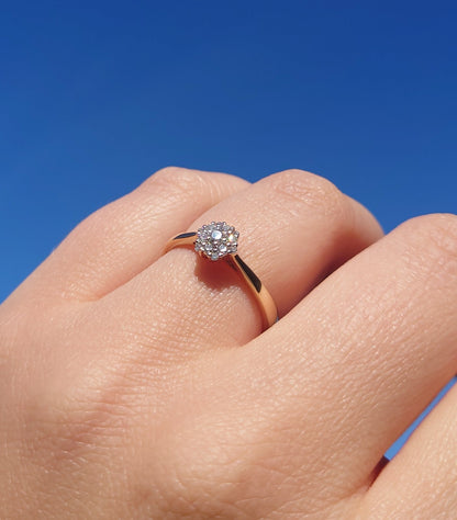 Rosettring i gult/hvitt gull, 0.25ct