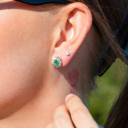 Diana Diamant øredobber med smaragd 0,16ct TWSI