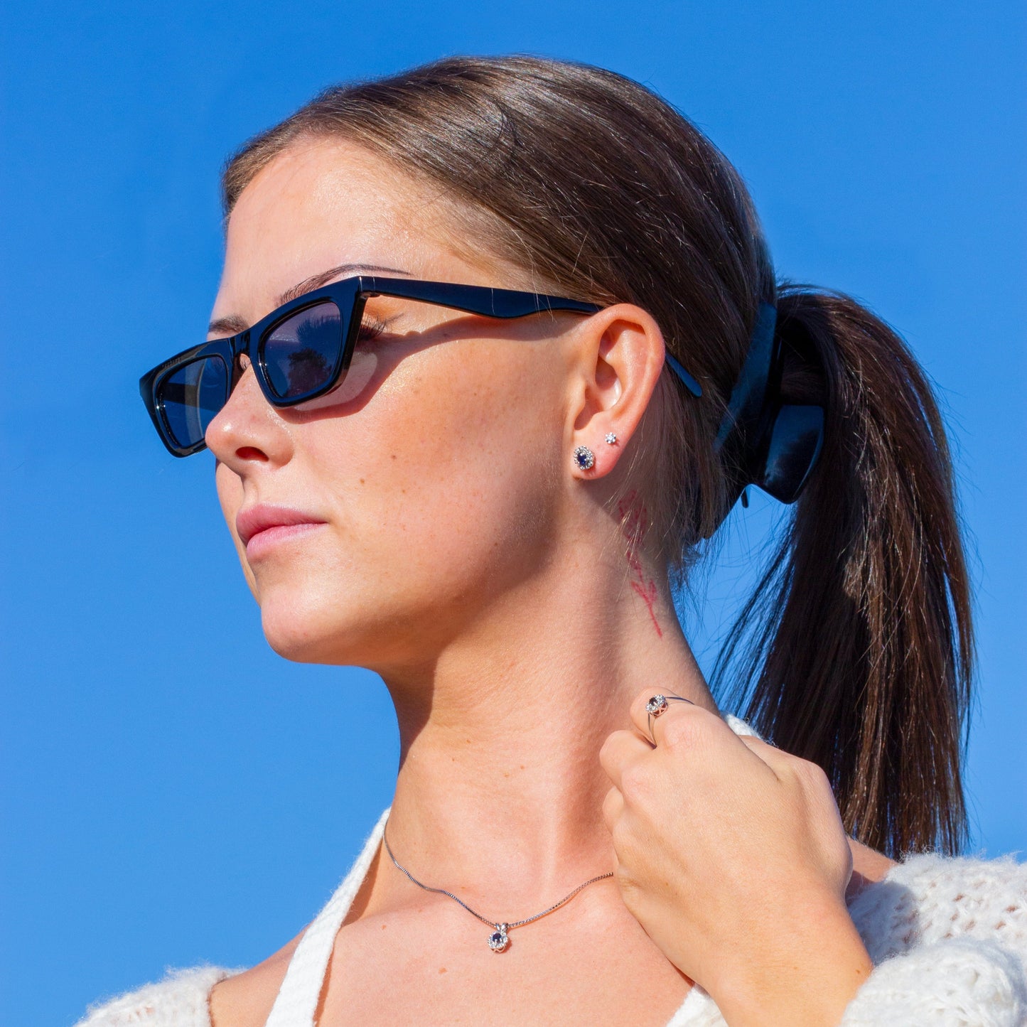 Diana Diamant øredobber med safir 0,06ct TW/SI