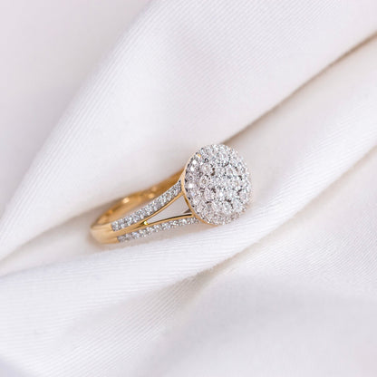 Diamantring i Hvitt eller Gult Gull (585) med 0.25ct TW/SI Diamanter