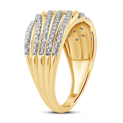 Diamantring i Gult eller Hvitt Gull (585) med 0.15ct TW/SI Diamanter